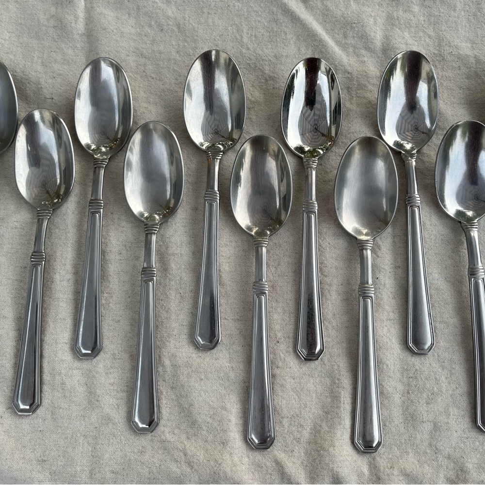 Phaltzgraff Providence Stainless Steel Tablespoons Set 12 Soup Spoons Flatware